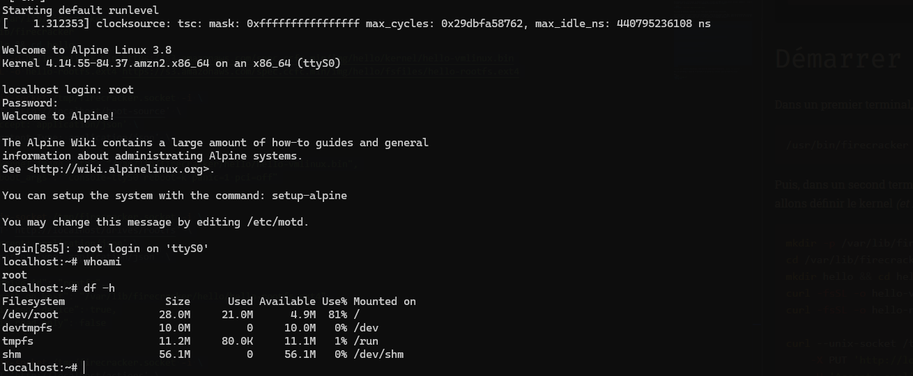 Terminal affichant le démarrage de la microVM Firecracker